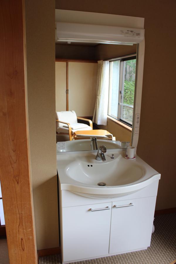 Raku Hotel Хаконе Екстериор снимка